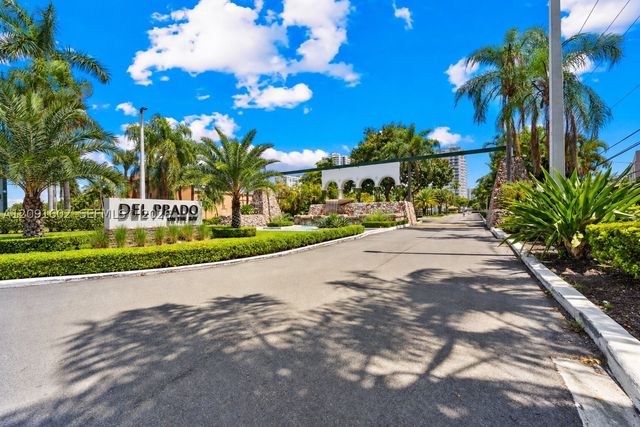 18021 Biscayne Blvd 1102, Aventura, FL 33160