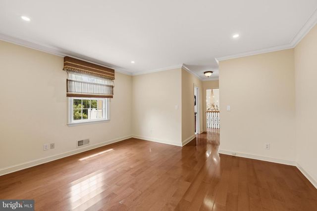 204 PRIMROSE ST, Chevy Chase, MD 20815