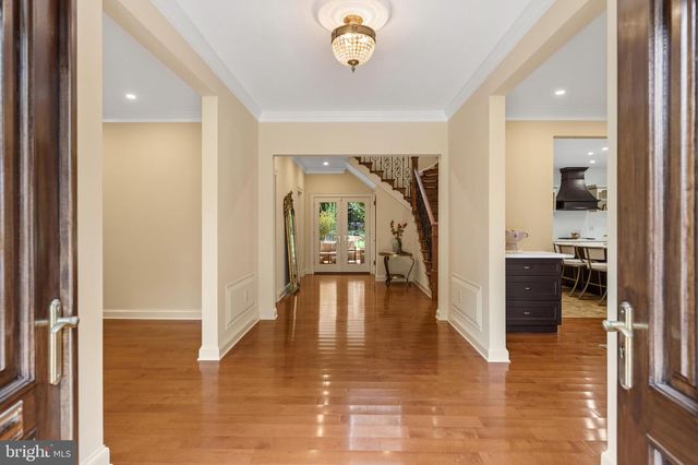 204 PRIMROSE ST, Chevy Chase, MD 20815