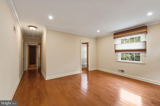 204 PRIMROSE ST, Chevy Chase, MD 20815