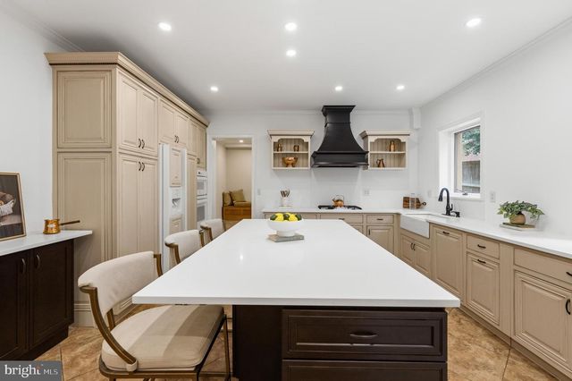 204 PRIMROSE ST, Chevy Chase, MD 20815