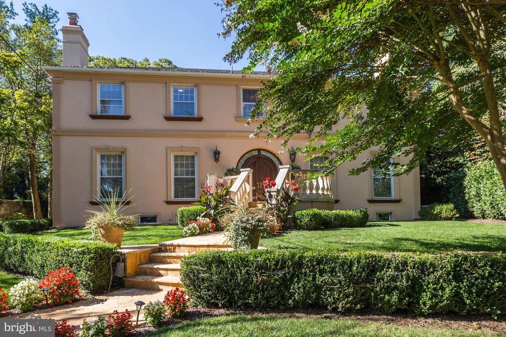 204 PRIMROSE ST, Chevy Chase, MD 20815