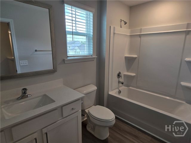 27 Ashmont Street, Savannah, GA 31407