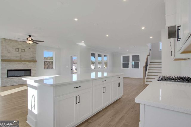 742 Crossroad Court SW, Powder Springs, GA 30127