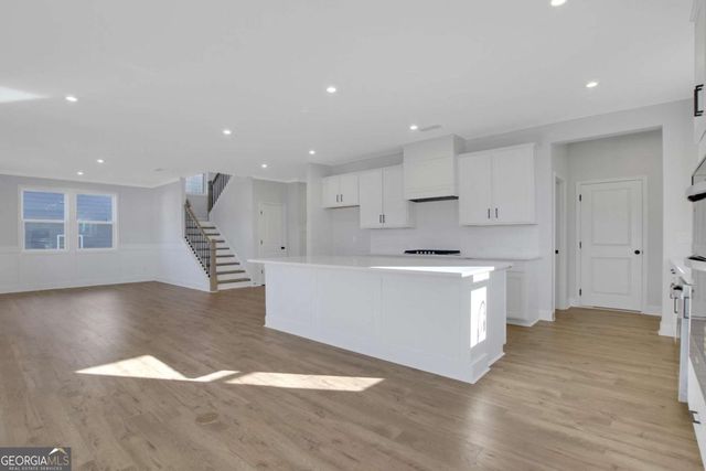 742 Crossroad Court SW, Powder Springs, GA 30127