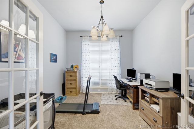 6877 S 304th East Avenue, Broken Arrow, OK 74014