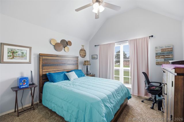 6877 S 304th East Avenue, Broken Arrow, OK 74014