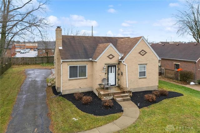 516 Oakview Drive, Dayton, OH 45429