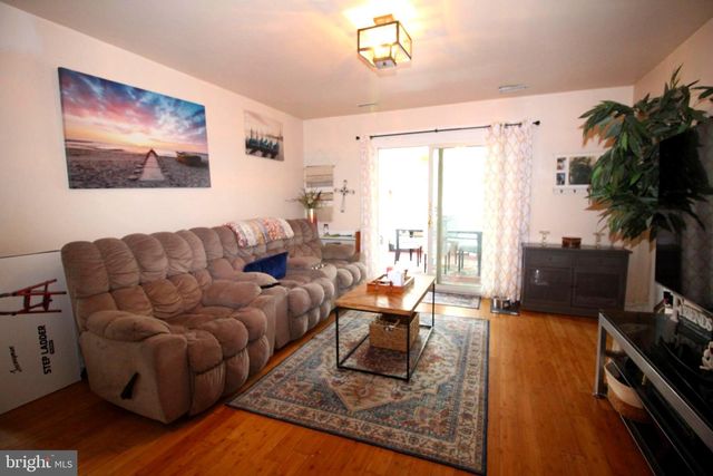 3727 WINDSOR DR, Bensalem, PA 19020