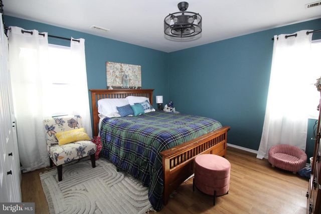 3727 WINDSOR DR, Bensalem, PA 19020