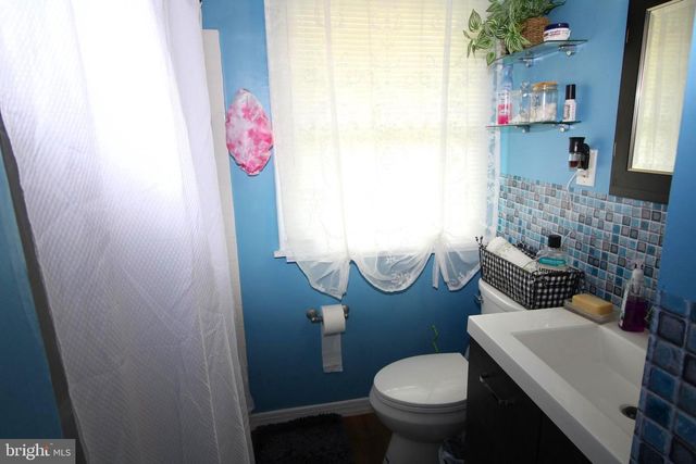 3727 WINDSOR DR, Bensalem, PA 19020