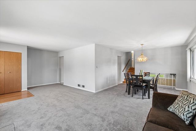 4919 153rd Street, Oak Forest, IL 60452