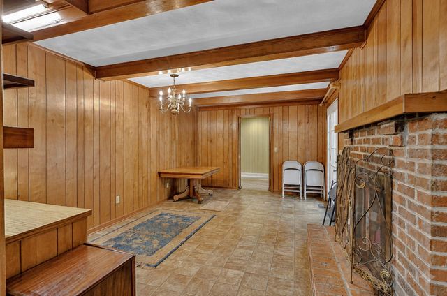 127 Sherry Cir, Gallatin, TN 37066