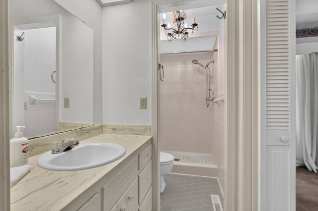 127 Sherry Cir, Gallatin, TN 37066