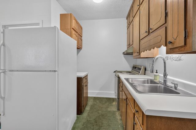 127 Sherry Cir, Gallatin, TN 37066