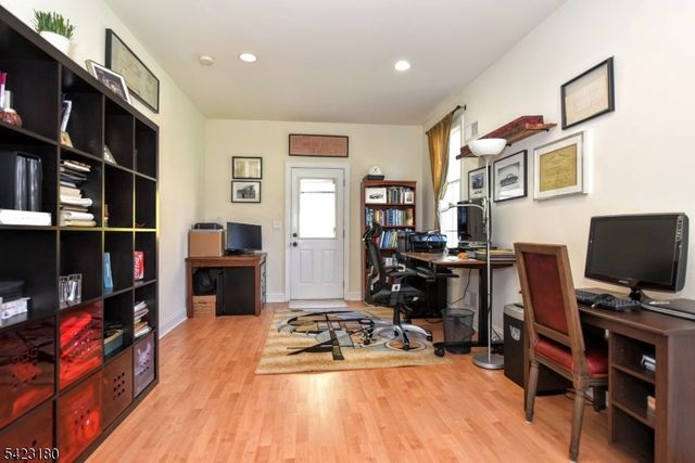 1 Kingsland Rd, Montville Twp., NJ 07005