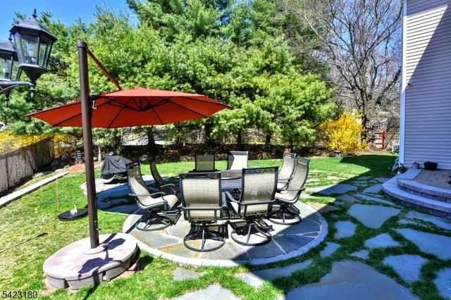 1 Kingsland Rd, Montville Twp., NJ 07005