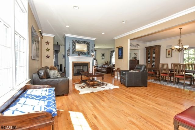 1 Kingsland Rd, Montville Twp., NJ 07005