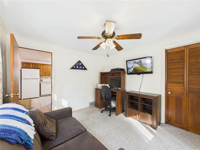 985 Cedar Swamp Road, Warwick, RI 02886