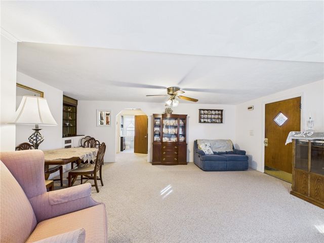 985 Cedar Swamp Road, Warwick, RI 02886