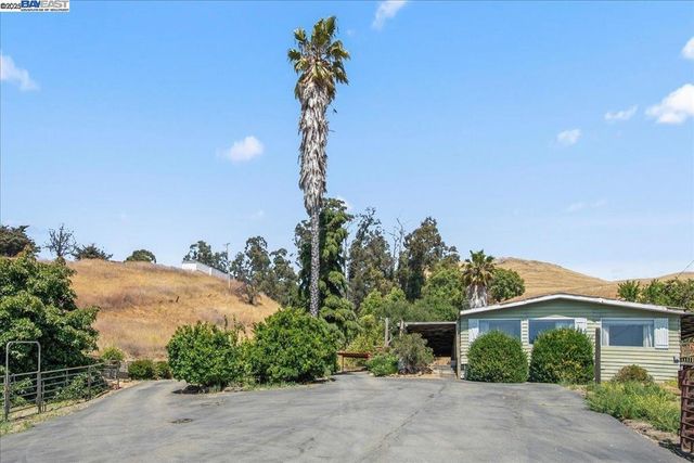 42300 Vargas Rd, Fremont, CA 94539