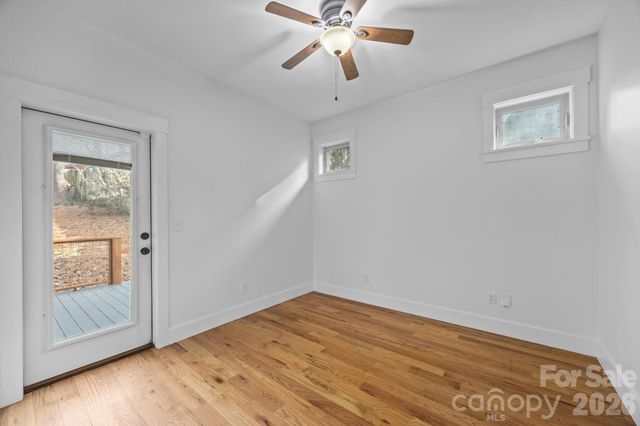 162 Deaver Street, Asheville, NC 28806