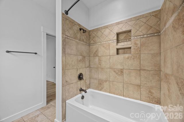 162 Deaver Street, Asheville, NC 28806