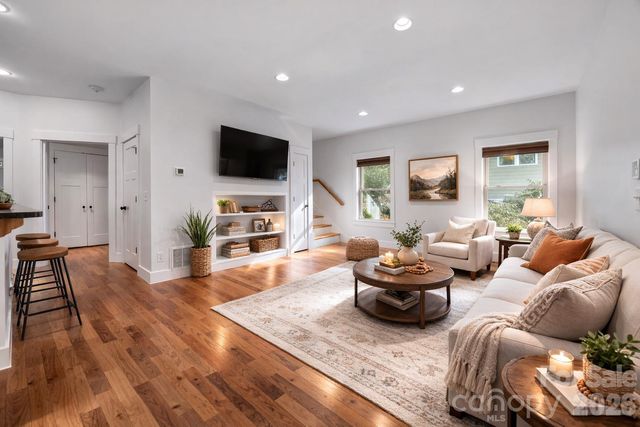 162 Deaver Street, Asheville, NC 28806