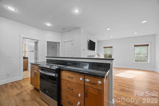 162 Deaver Street, Asheville, NC 28806