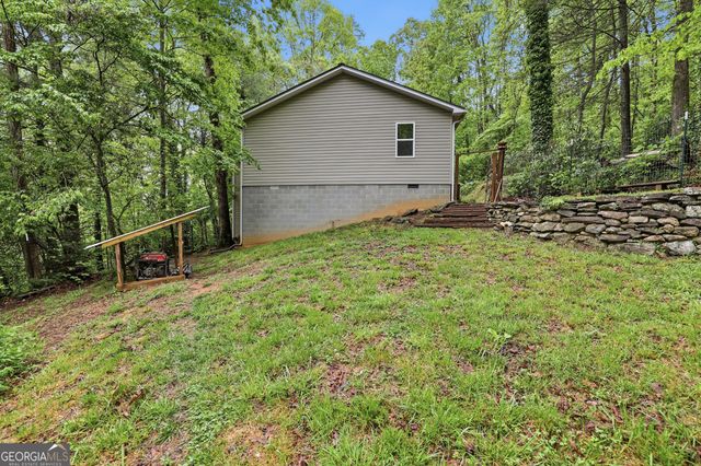 10 Florida Avenue, Clayton, GA 30525