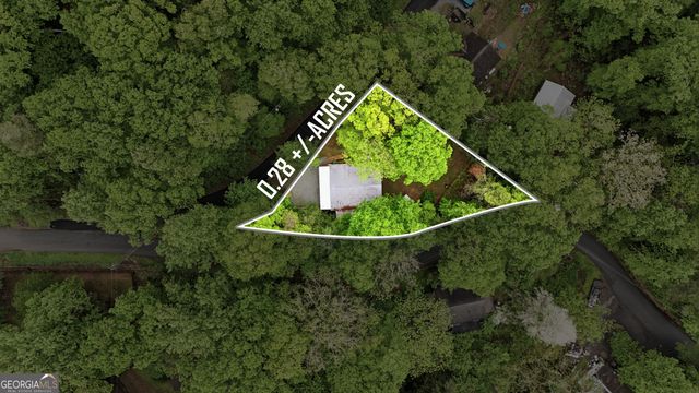 10 Florida Avenue, Clayton, GA 30525