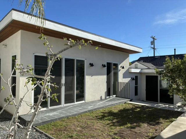 3447 Community Avenue, Glendale, CA 91214