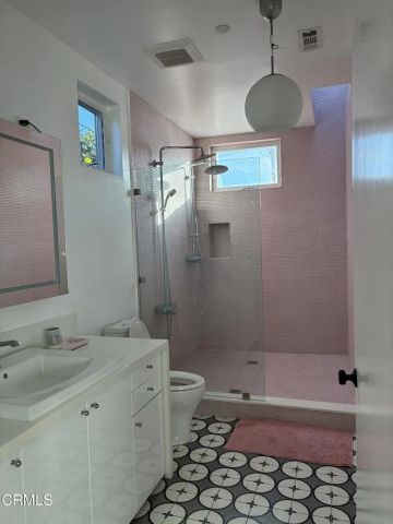 3447 Community Avenue, Glendale, CA 91214
