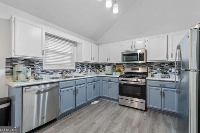 3879 Morning Dew Way, Powder Springs, GA 30127