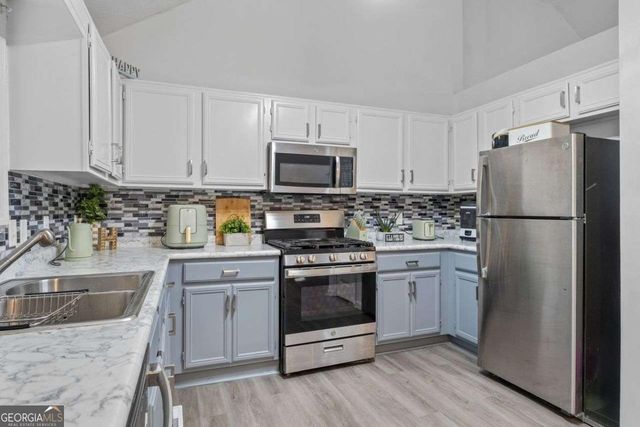 3879 Morning Dew Way, Powder Springs, GA 30127