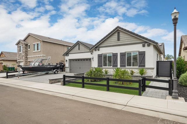 3017 Zinnia Way, Lodi, CA 95242