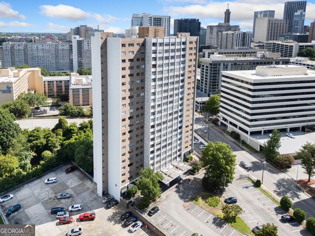 215 Piedmont Avenue 2002, Atlanta, GA 30308