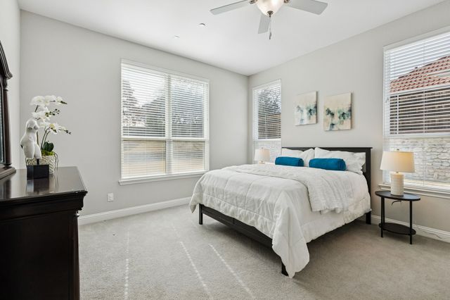 809 Charleston Drive, Southlake, TX 76092