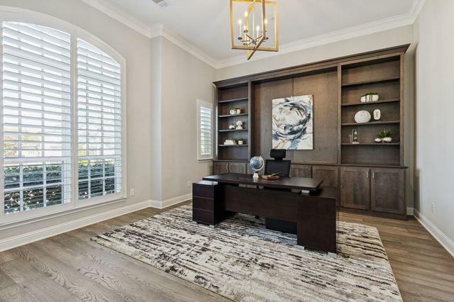 809 Charleston Drive, Southlake, TX 76092