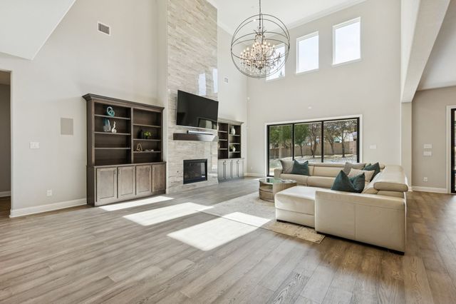 809 Charleston Drive, Southlake, TX 76092