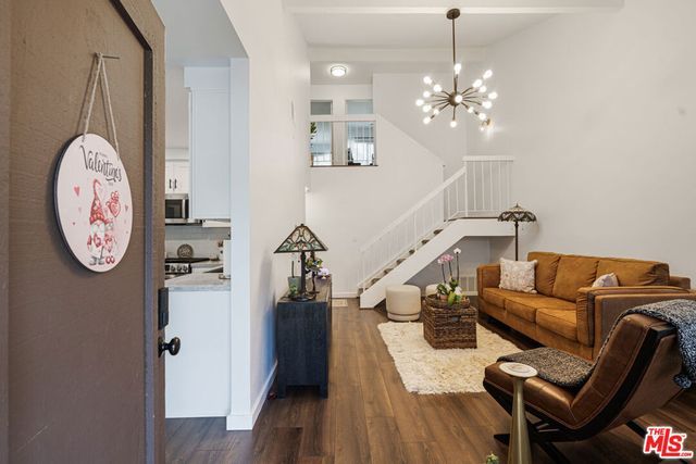 25795 Vista Fairways Drive, Valencia, CA 91355