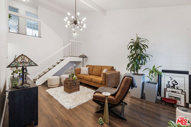 25795 Vista Fairways Drive, Valencia, CA 91355