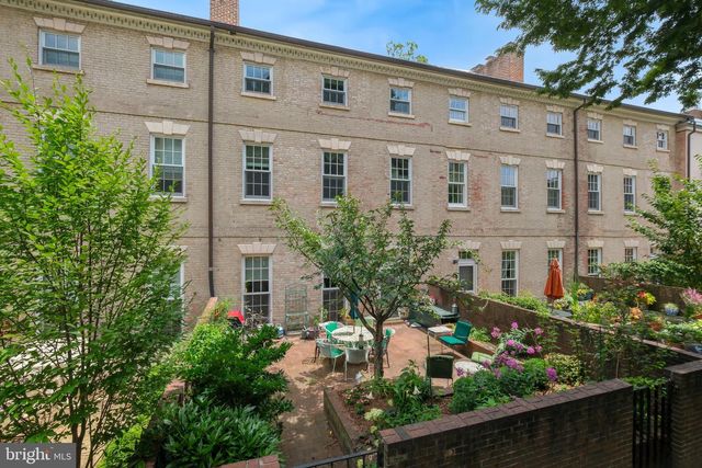 1317 4TH ST SW, Washington, DC 20024