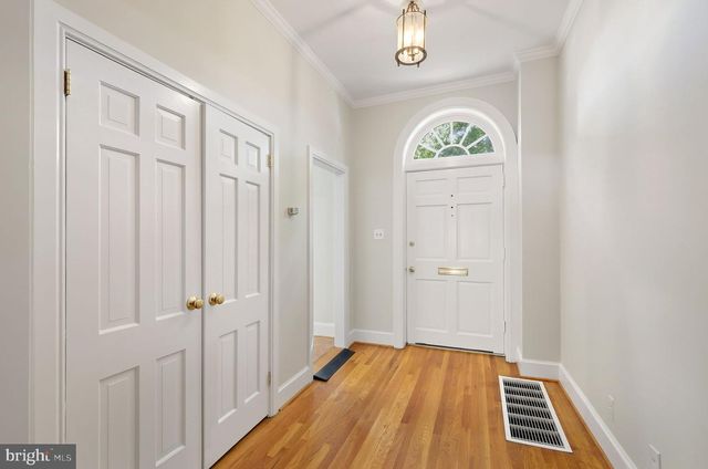 1317 4TH ST SW, Washington, DC 20024