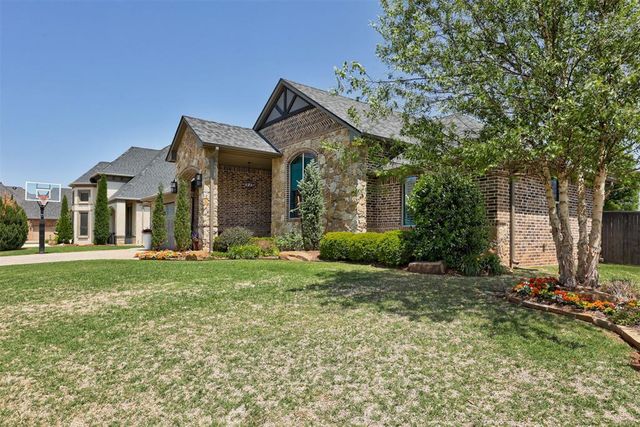 15404 Kestral Park Court, Edmond, OK 73013