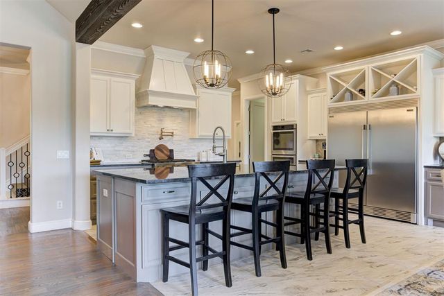 15404 Kestral Park Court, Edmond, OK 73013