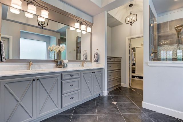 15404 Kestral Park Court, Edmond, OK 73013