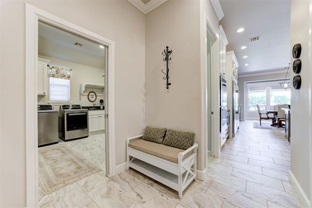 15404 Kestral Park Court, Edmond, OK 73013