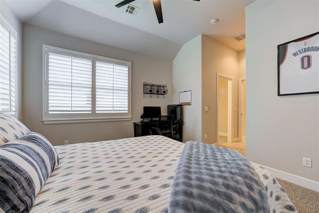 15404 Kestral Park Court, Edmond, OK 73013