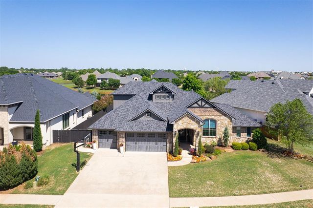 15404 Kestral Park Court, Edmond, OK 73013